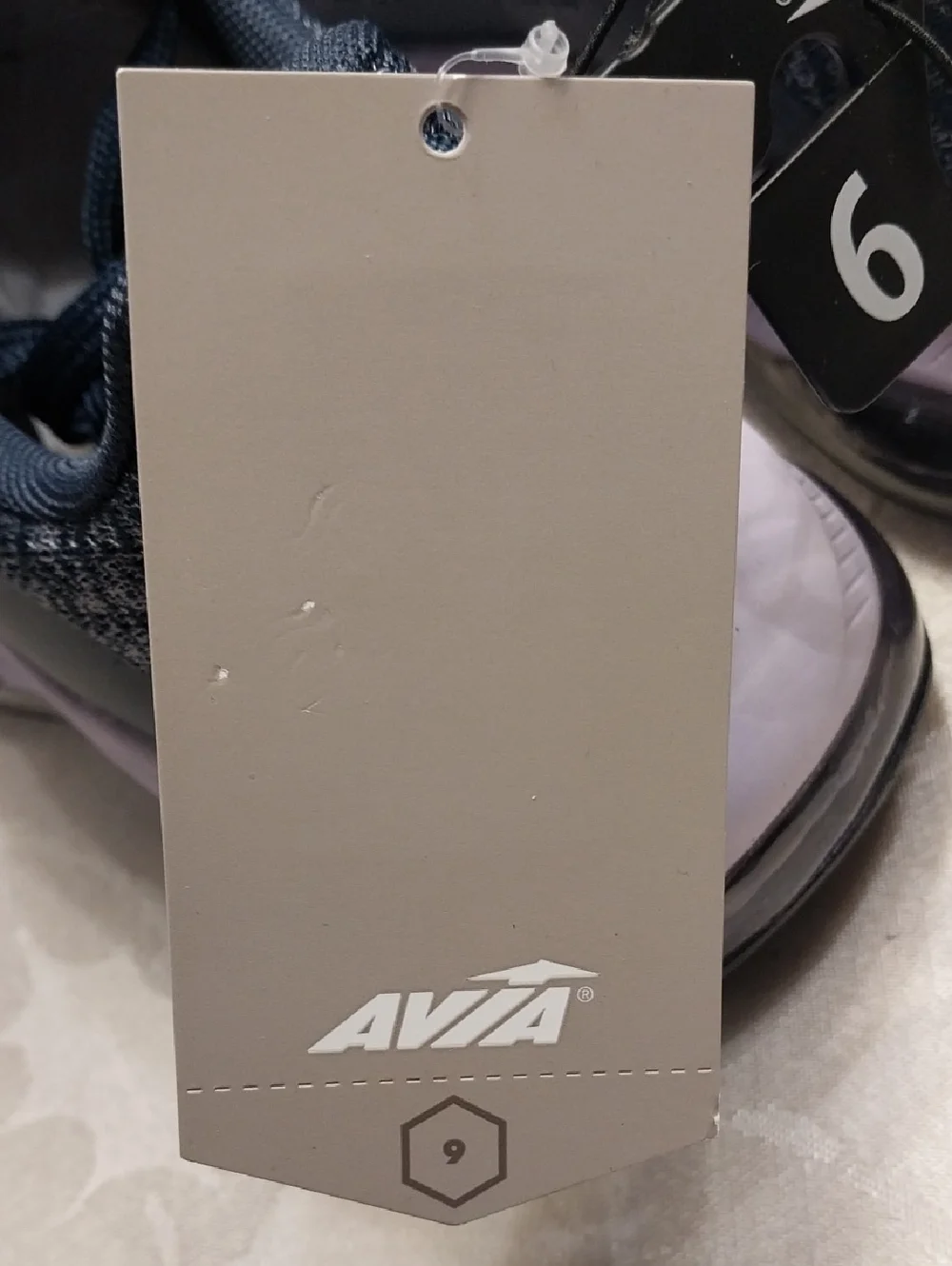 Avia nwt women